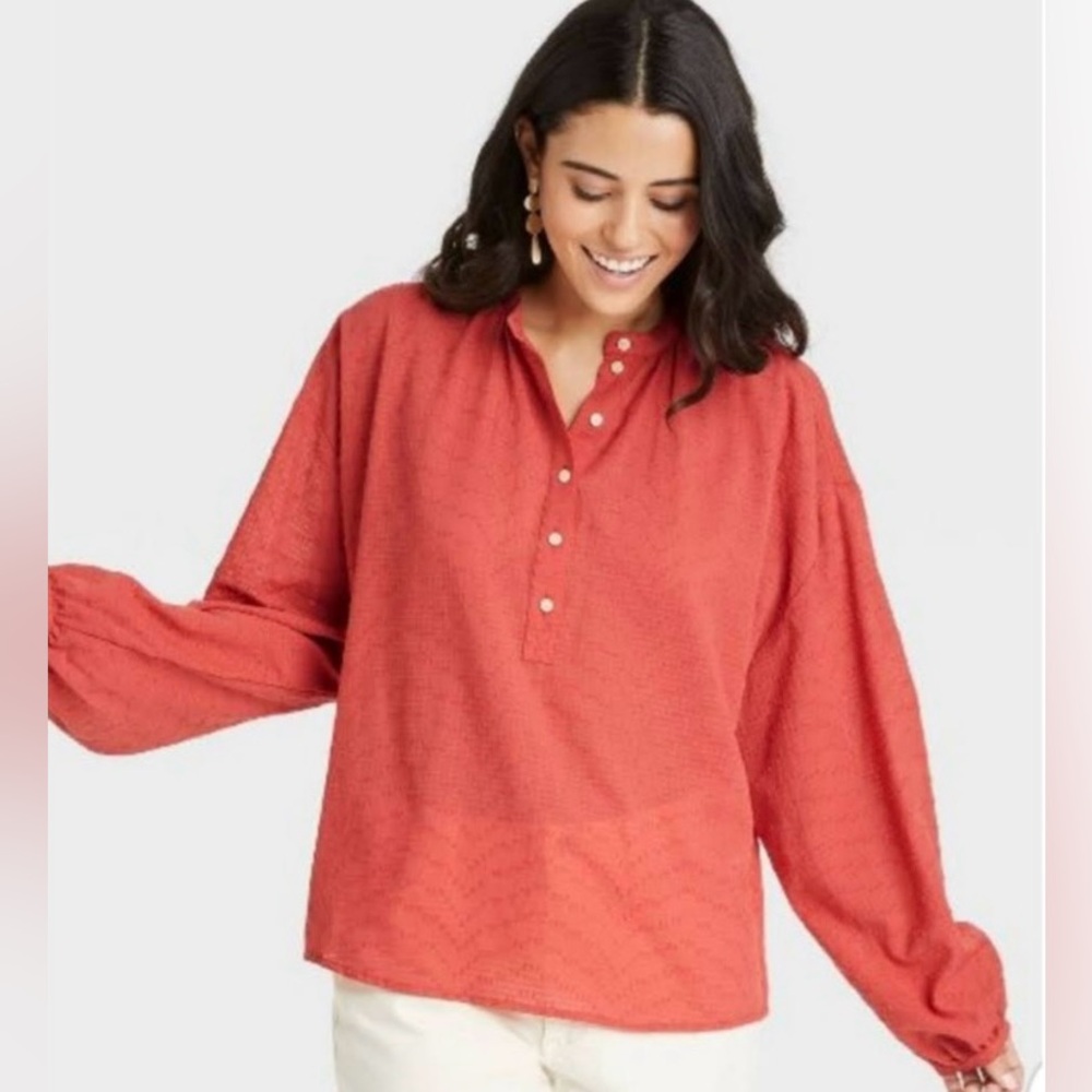 Universal Thread Pink Textured Sheer Button Ballon Long Sleeve Size M Top